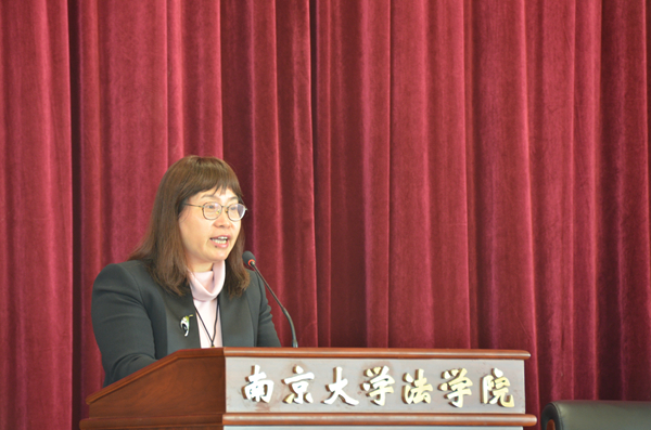 5当选会长金俭教授当讲话.jpg 5当选会长金俭教授当讲话.jpg