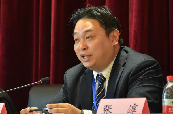 16扬州大学台湾av影片
副教授包振宇专题报告.jpg 16扬州大学台湾av影片
副教授包振宇专题报告.jpg